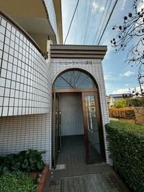 16/16 エントランス