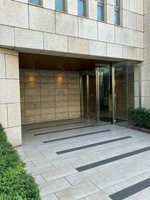 3/3 エントランス