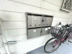 2/2 エントランス