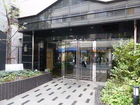 3/3 エントランス