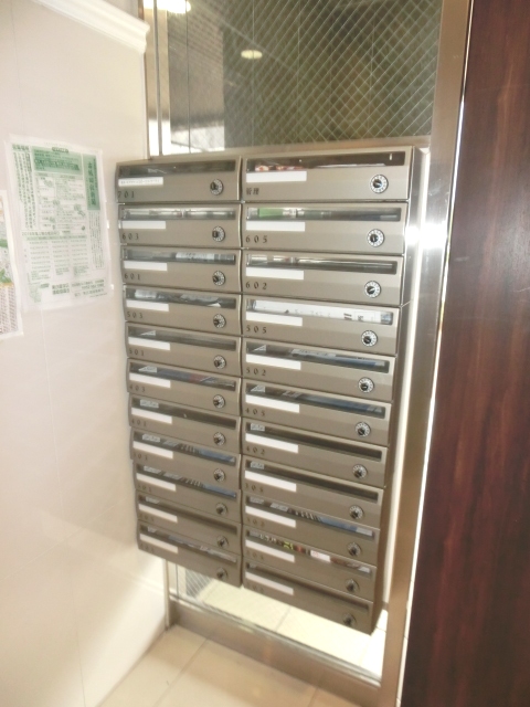 22/30 エントランス