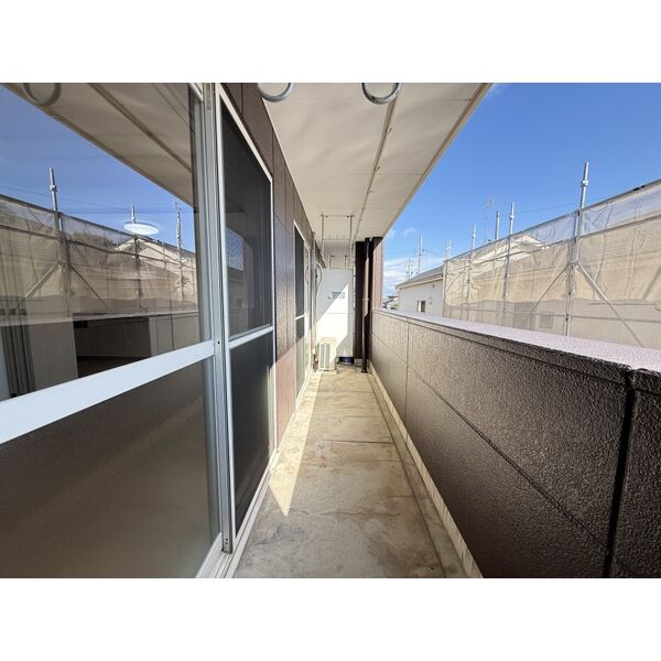 13/20 バルコニー