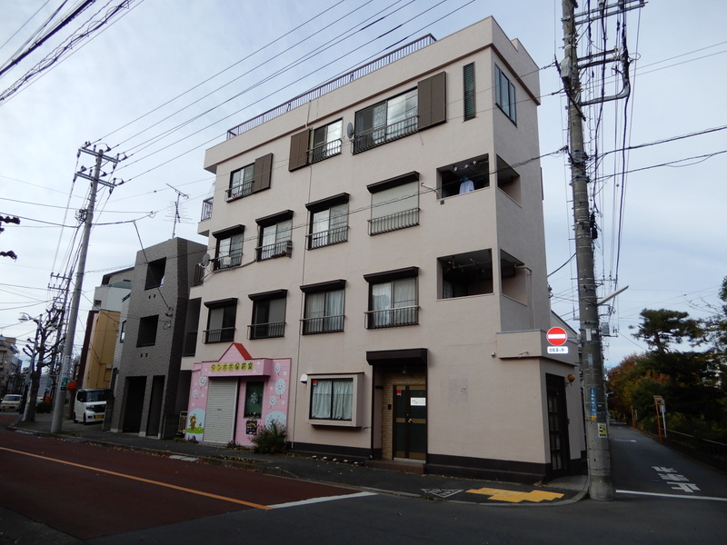 1/8 外観