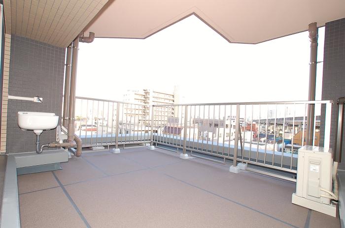 13/24 バルコニー