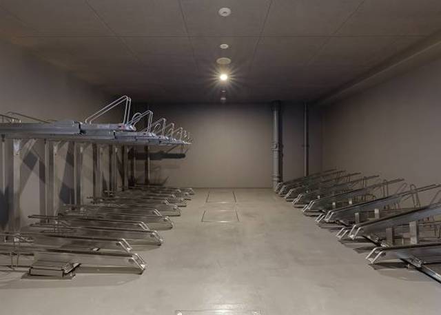 14/30 その他画像