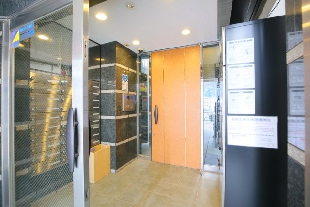 6/8 エントランス