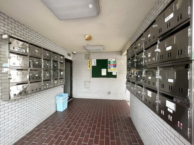 3/4 エントランス