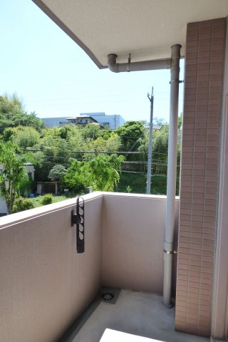 19/26 バルコニー