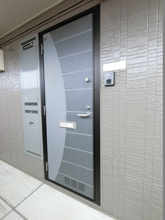 19/28 エントランス