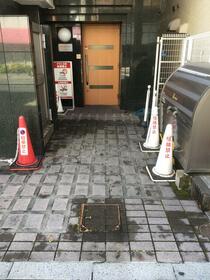 3/3 エントランス