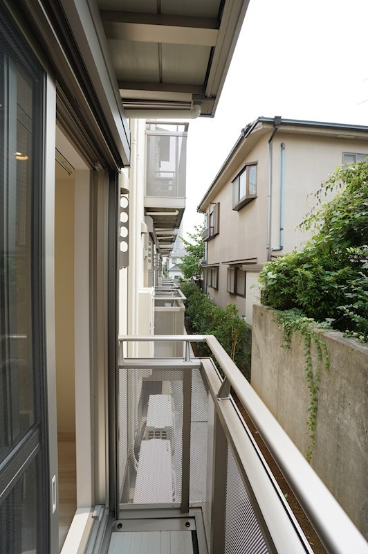 15/22 バルコニー