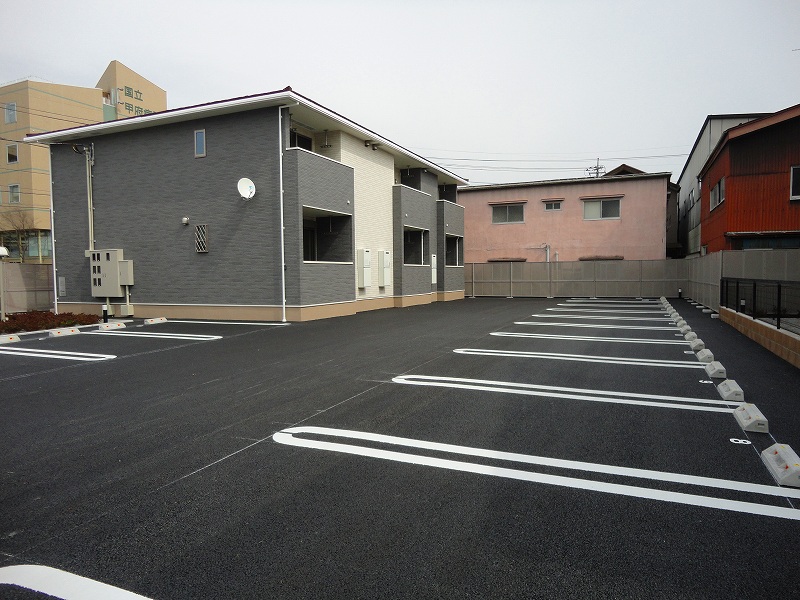 2/8 駐車場