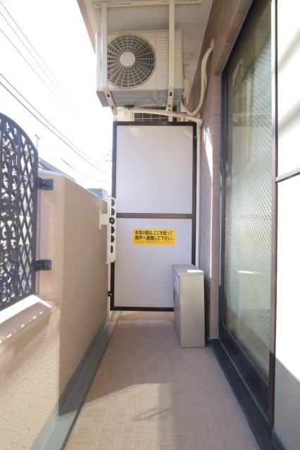 15/22 バルコニー