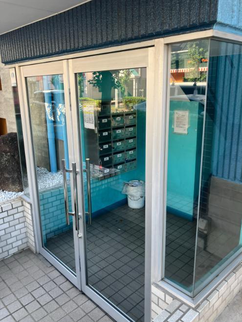 3/3 エントランス