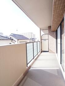 13/16 バルコニー