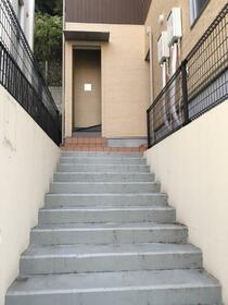 2/2 エントランス