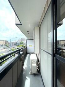 13/16 バルコニー