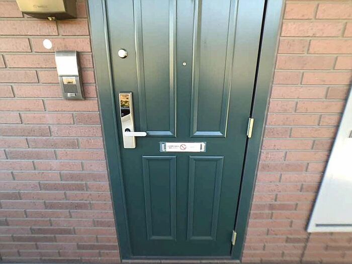 16/22 エントランス