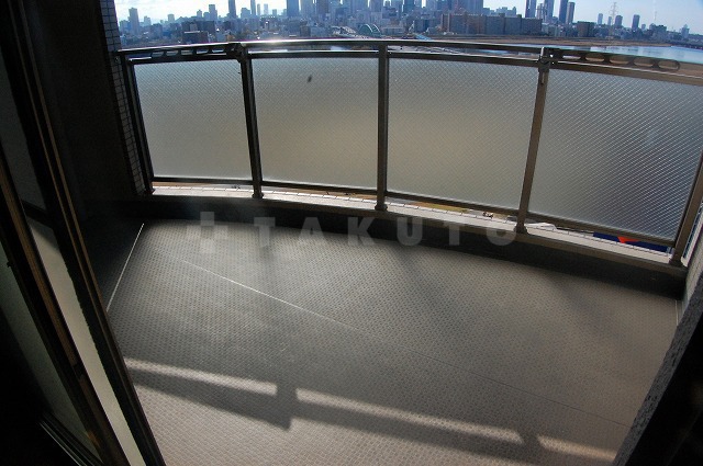 19/30 バルコニー