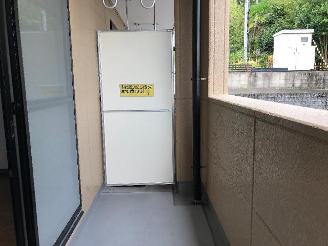 19/28 バルコニー