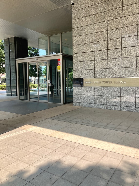 15/16 エントランス