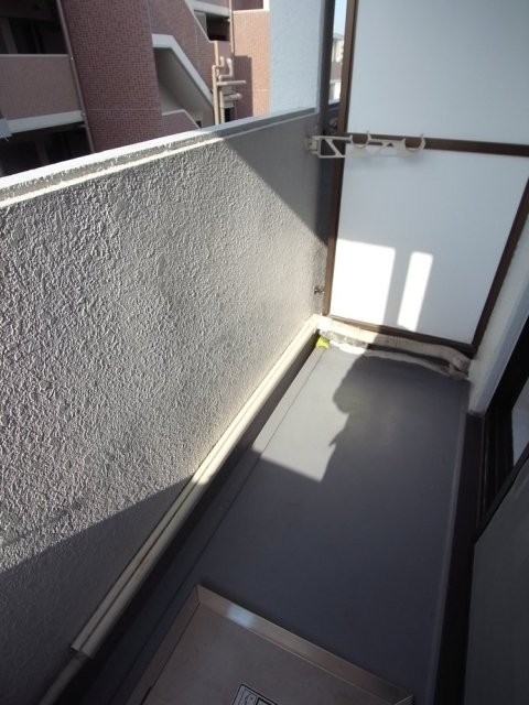 13/26 バルコニー