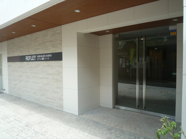 3/3 エントランス