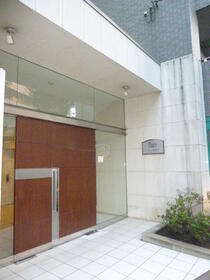 15/16 エントランス