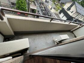 14/16 バルコニー