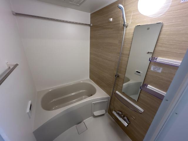 15/26 浴室