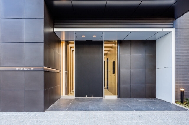 2/3 エントランス