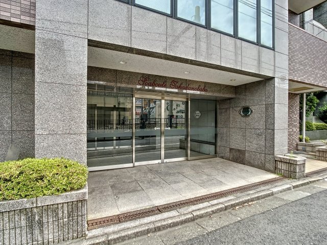 17/24 エントランス