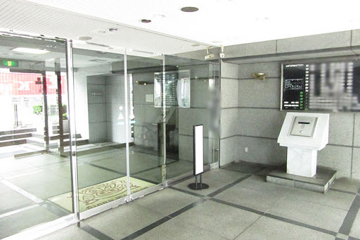 4/4 エントランス