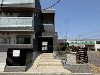 3/3 エントランス