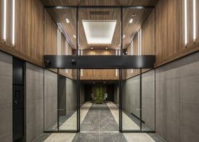 3/4 エントランス