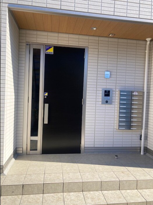 2/3 エントランス