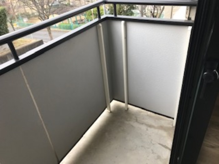 19/28 バルコニー