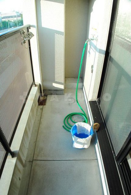 15/27 バルコニー