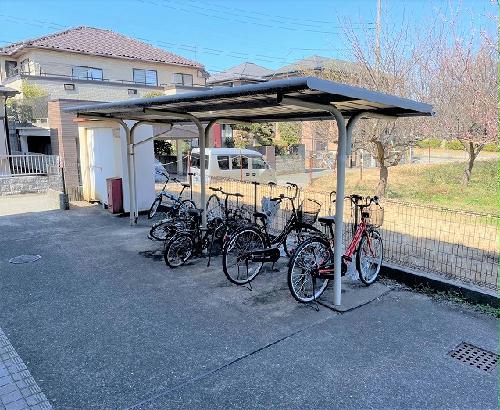 13/14 エントランス