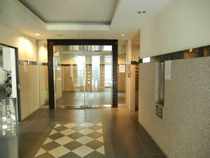 4/4 エントランス