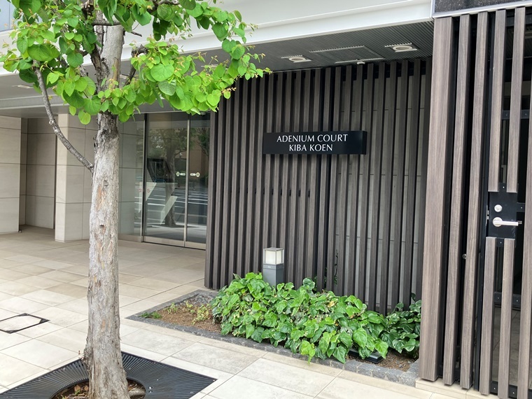 3/3 エントランス