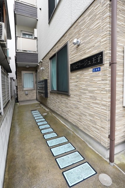 18/21 エントランス