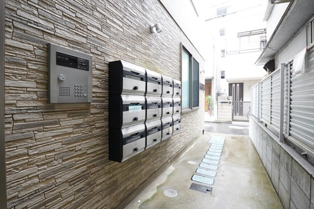 19/21 エントランス