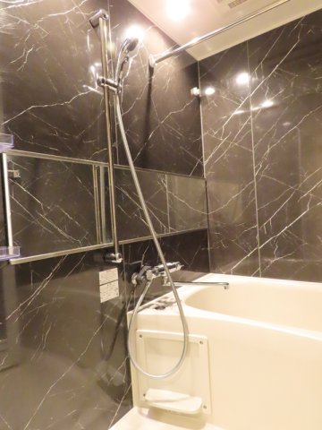 17/25 エントランス