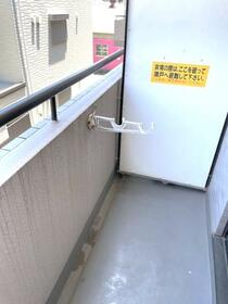 13/16 バルコニー