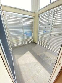 13/16 バルコニー