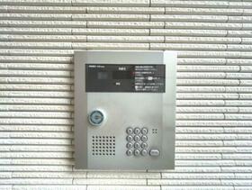 14/14 エントランス