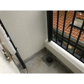 13/18 バルコニー