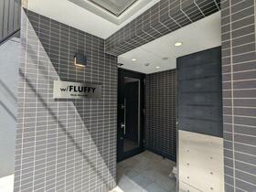 16/16 エントランス