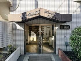 16/16 エントランス